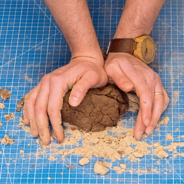 Material mix from the food processor