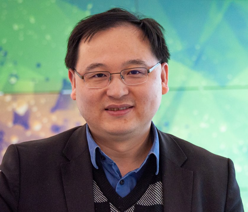 Prof. Dr. Xinliang Feng