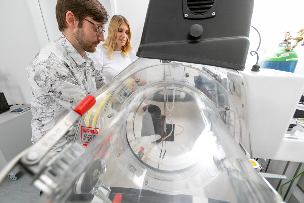 In test: plasma sources and set-ups in a climate chamber. 