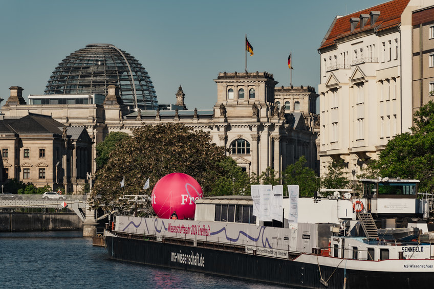 Am 14. Mai startete die MS Wissenschaft in Berlin ihre viermonatige Tour durch rund 30 Städte in Deutschland und Österreich.